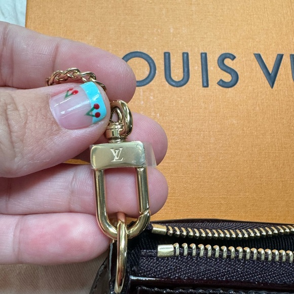 Louis Vuitton Brand New Mini Pochette!! - Picture 6 of 9